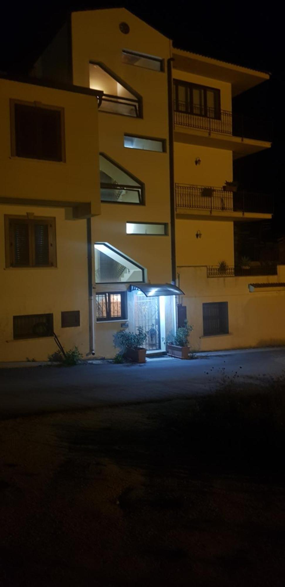 La Casa Di Enza Apartman Santa Margherita di Belice Kültér fotó